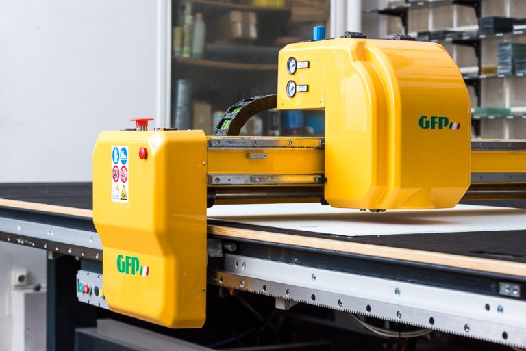 Découpe automatique verre float 1